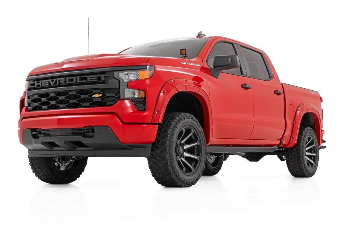 Chevy Silverado 1500 LTD Power Running Boards - Rough Country - HT-Series - 2022+